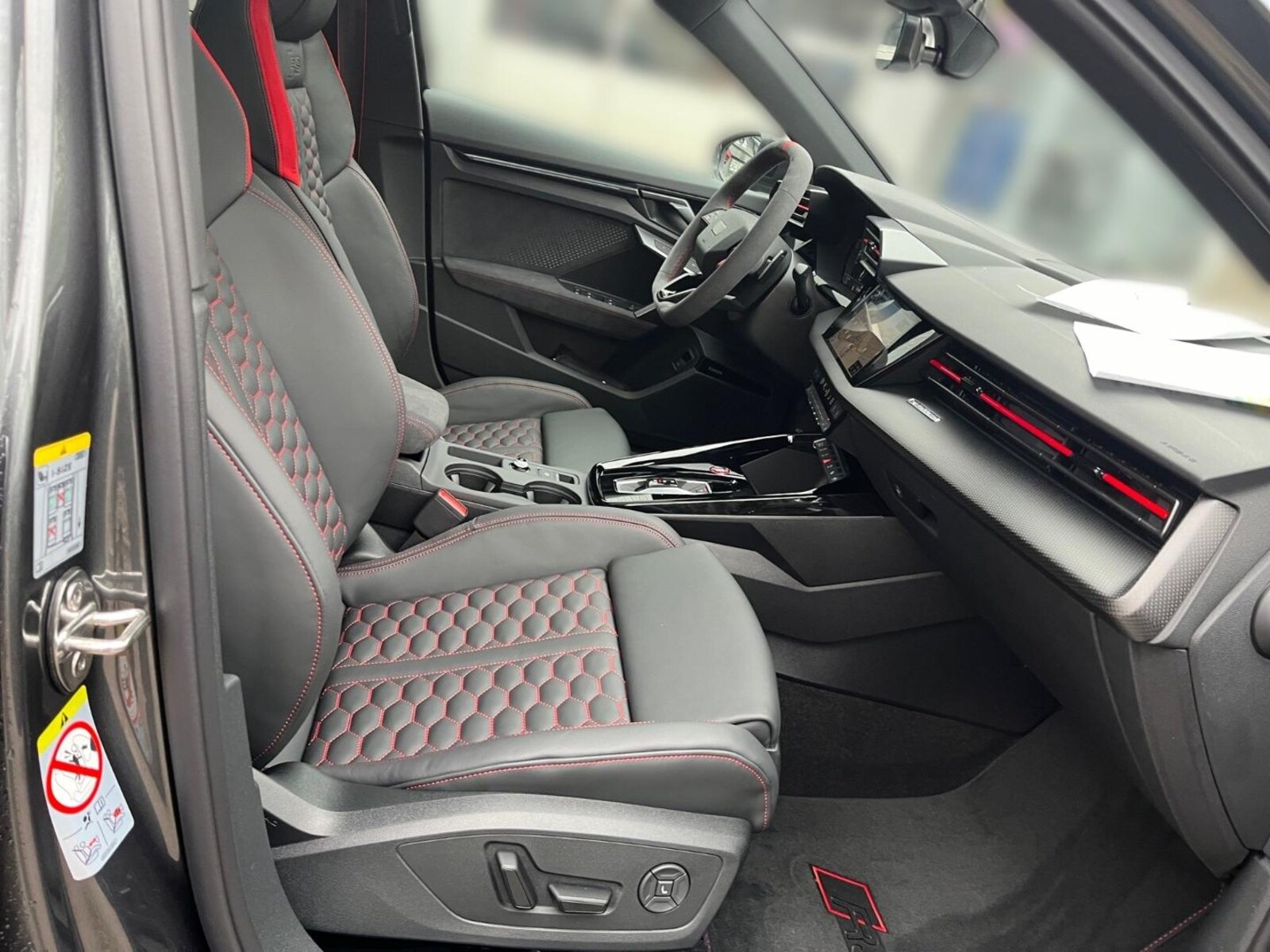 Audi RS 3 Limousine – Bild 16