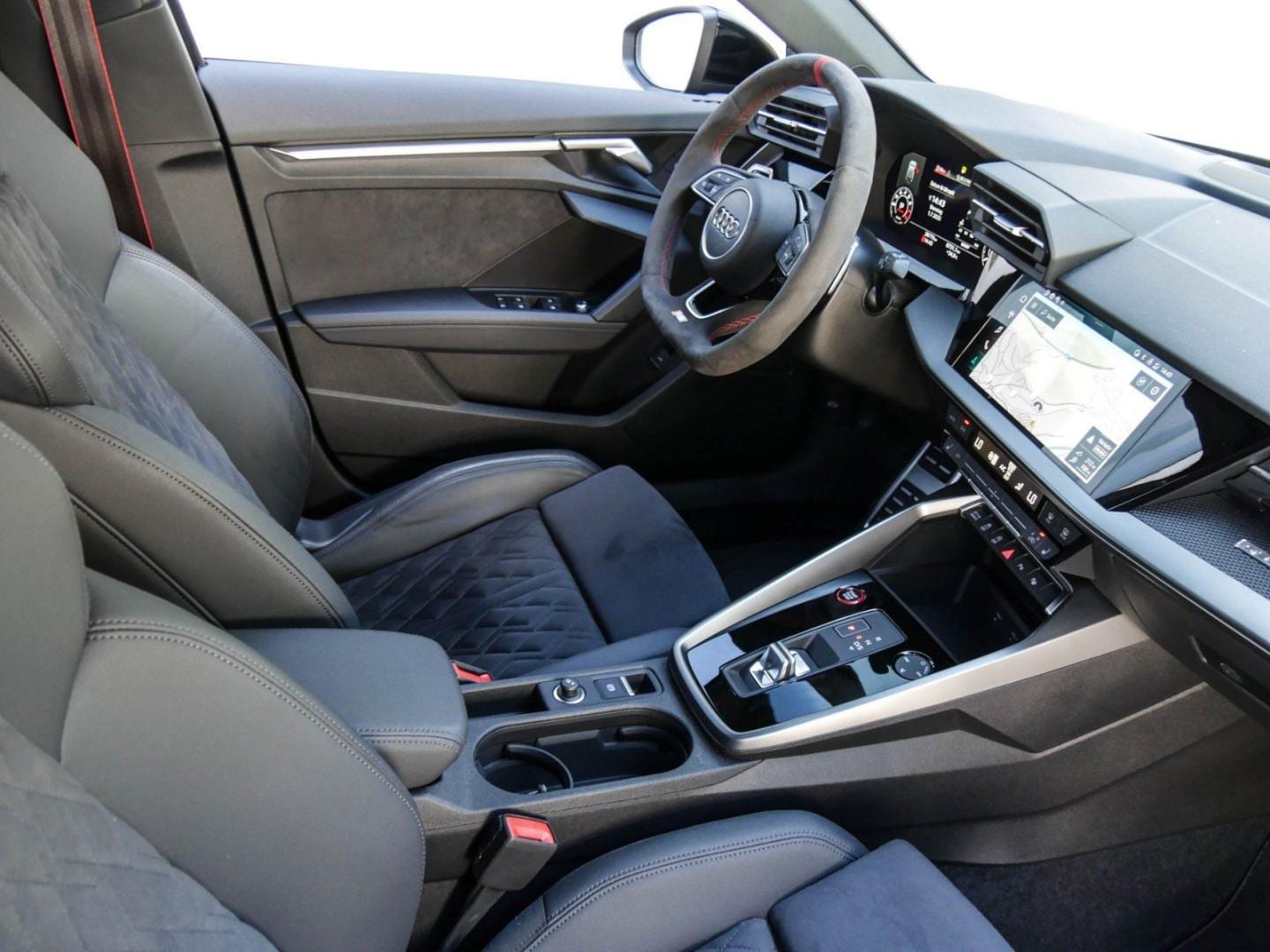 Image about Audi RS 3 Sportback TFSI quattro S tronic