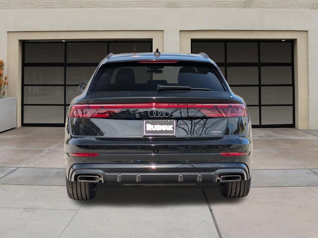 2026 Audi Q8