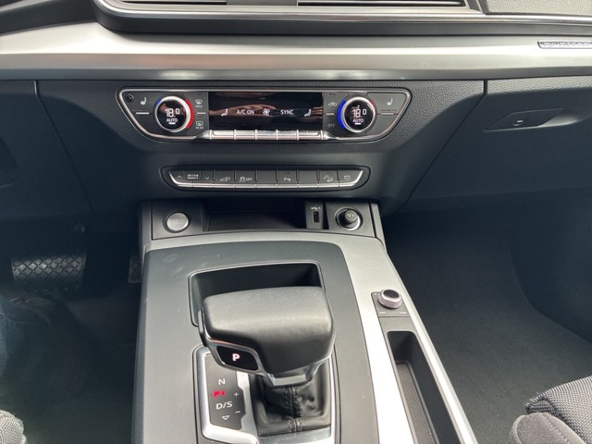 Audi Q5 TFSI e S line