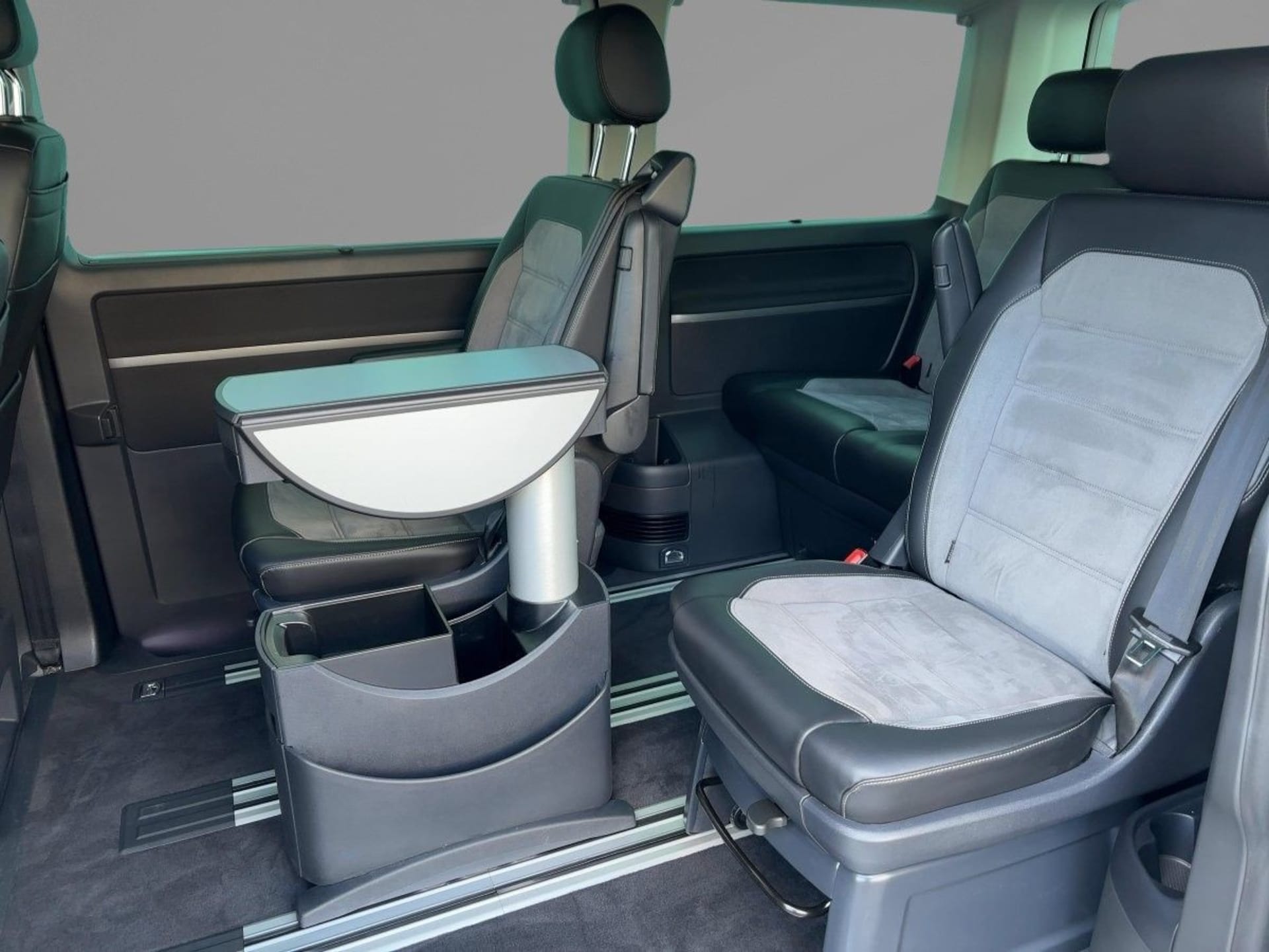 Volkswagen T6.1 Multivan Comfortline