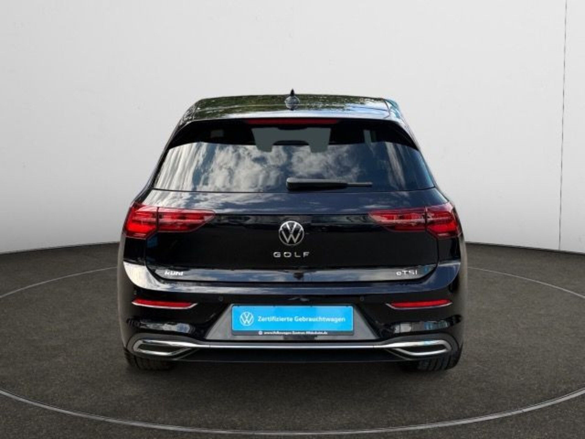 Volkswagen Golf Style