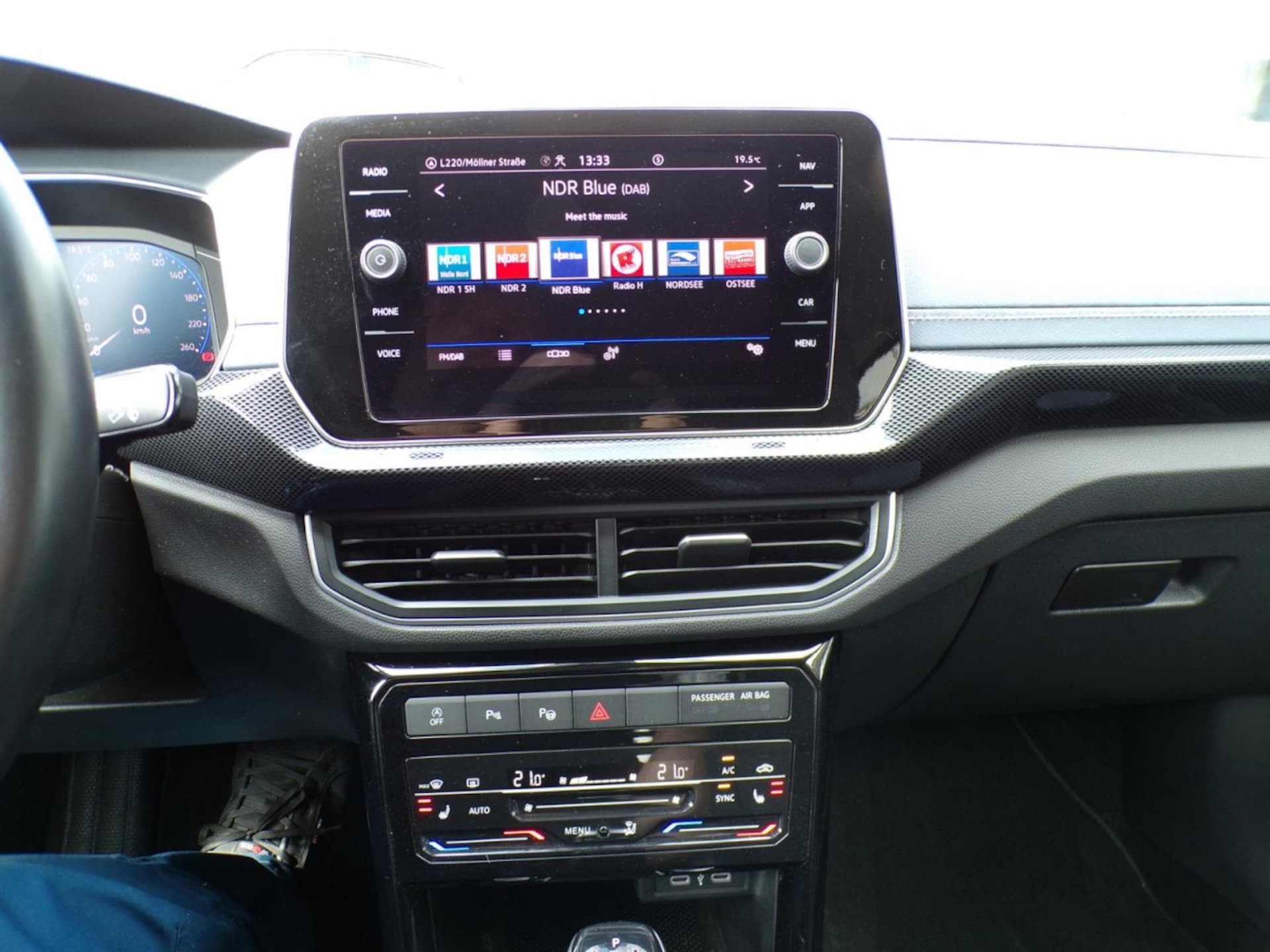 Volkswagen T-Cross Style