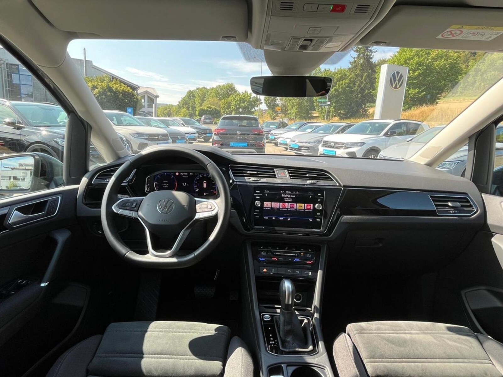 Volkswagen Touran – Bild 24