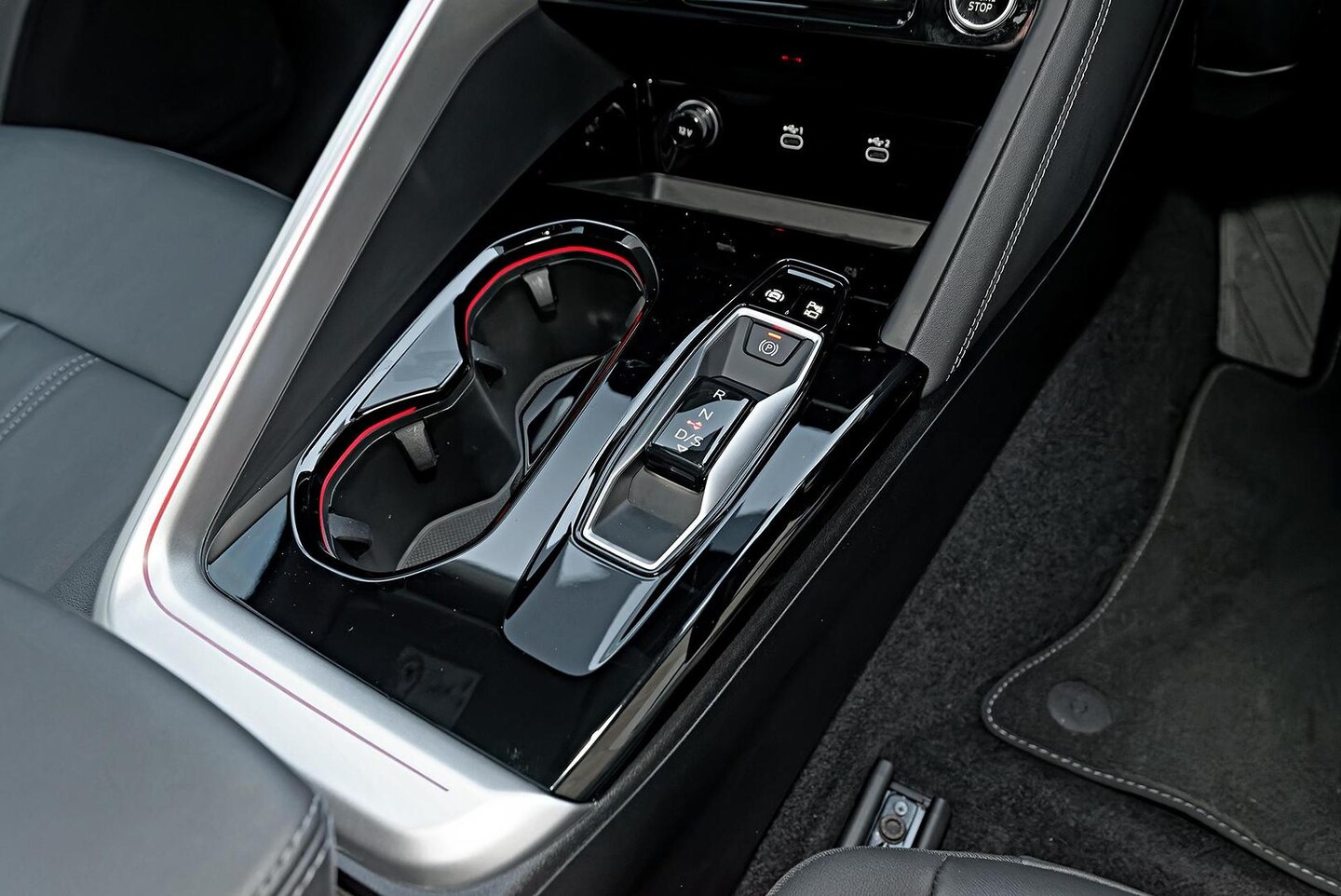 Image about Audi Q5 SUV TFSI 150 kW