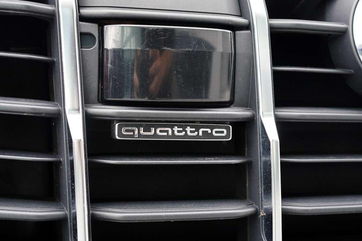 Image about Audi Q7 45 TDI quattro tiptronic