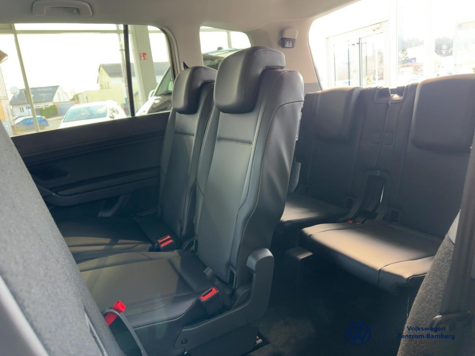 Volkswagen Touran – Bild 12