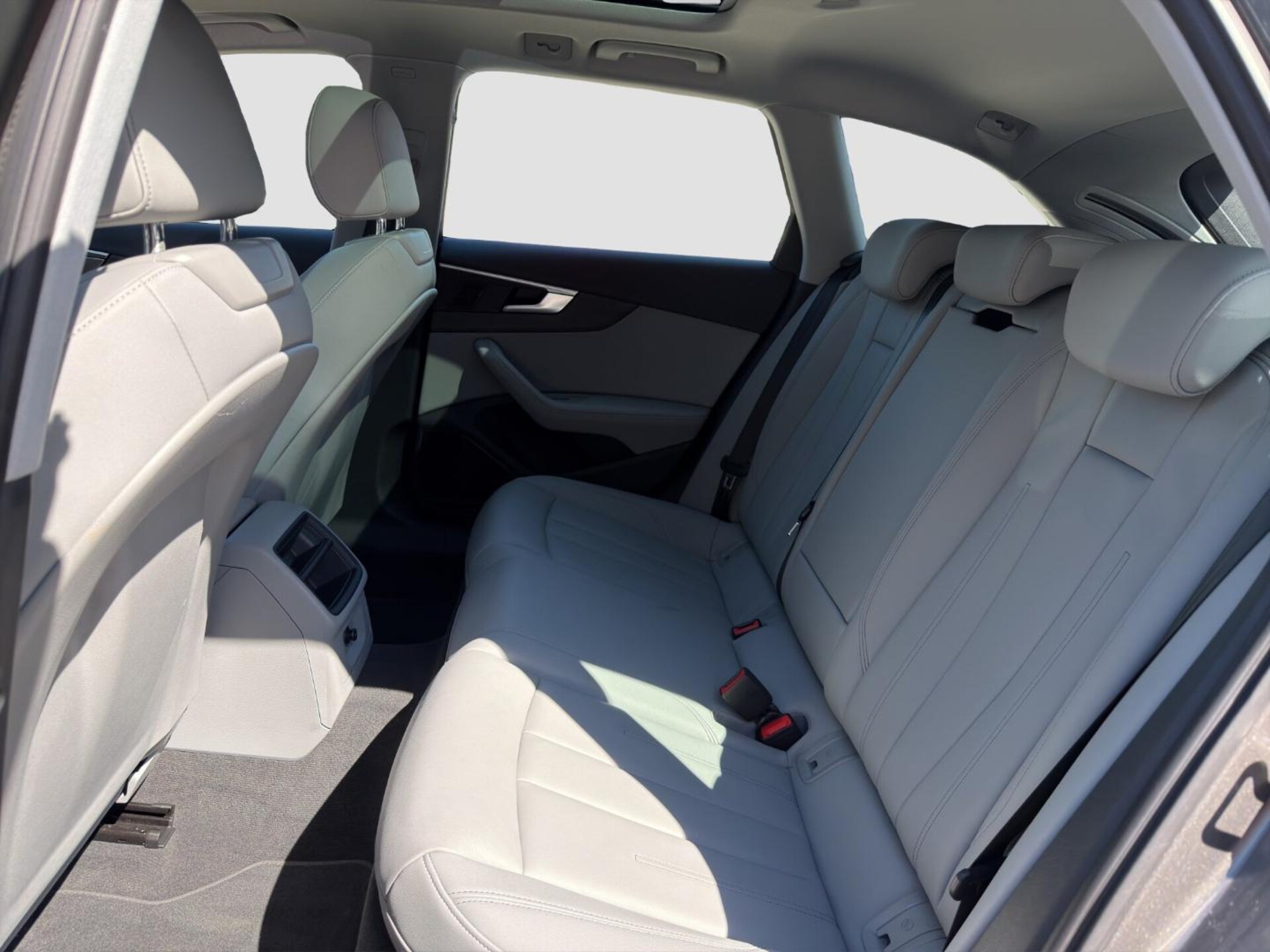 Audi A4 Avant Advanced