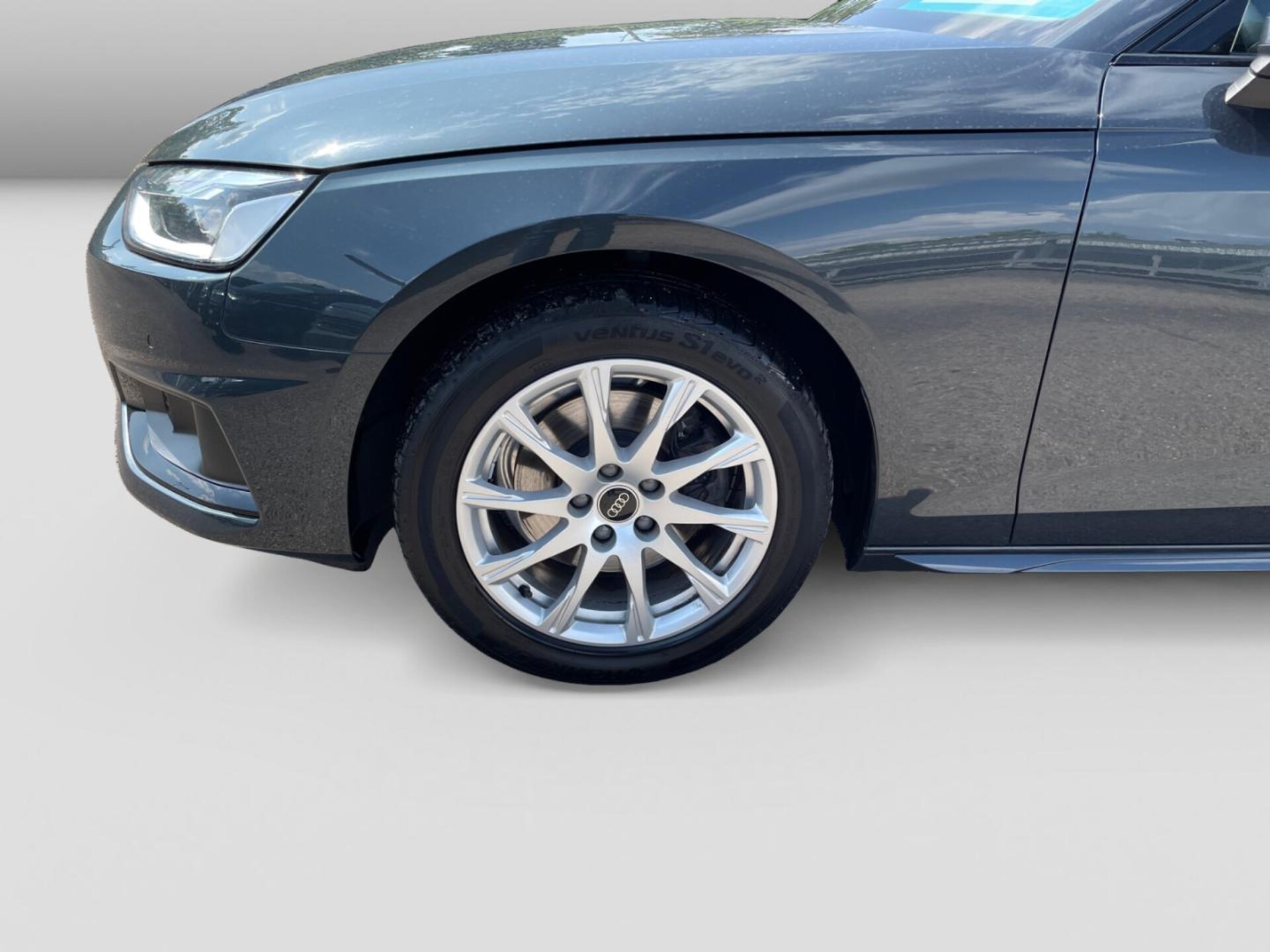 Audi A4 Avant Advanced
