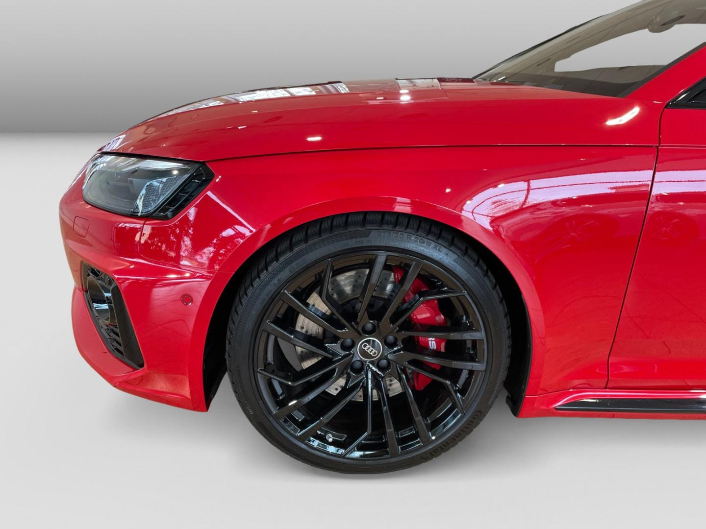Image about Audi RS 4 Avant TFSI quattro tiptronic