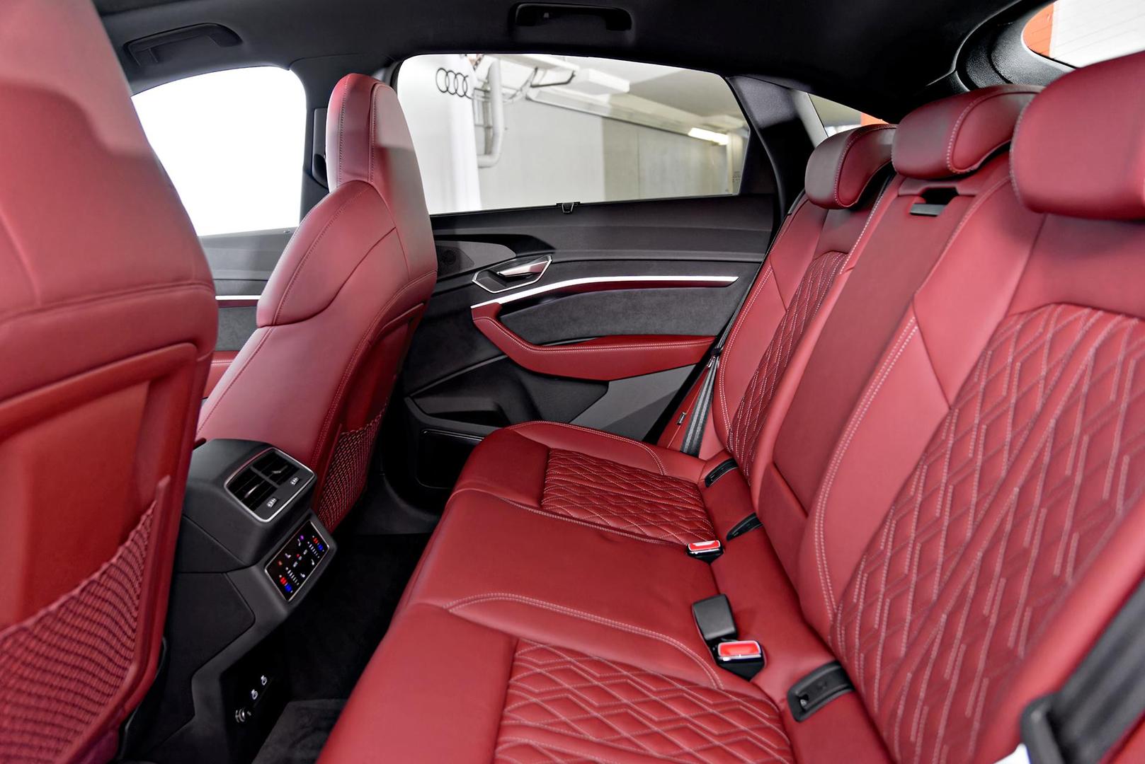 Image about Audi SQ8 Sportback e-tron SQ8 Sportback e-tron 370,00 kW
