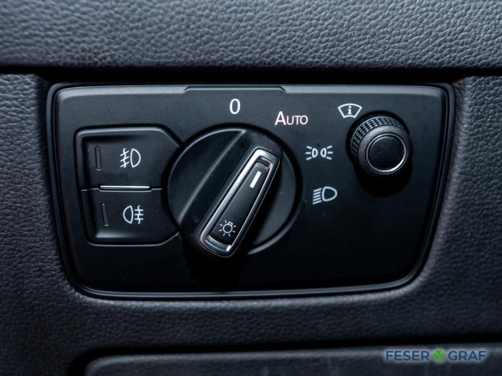 Volkswagen Passat Elegance