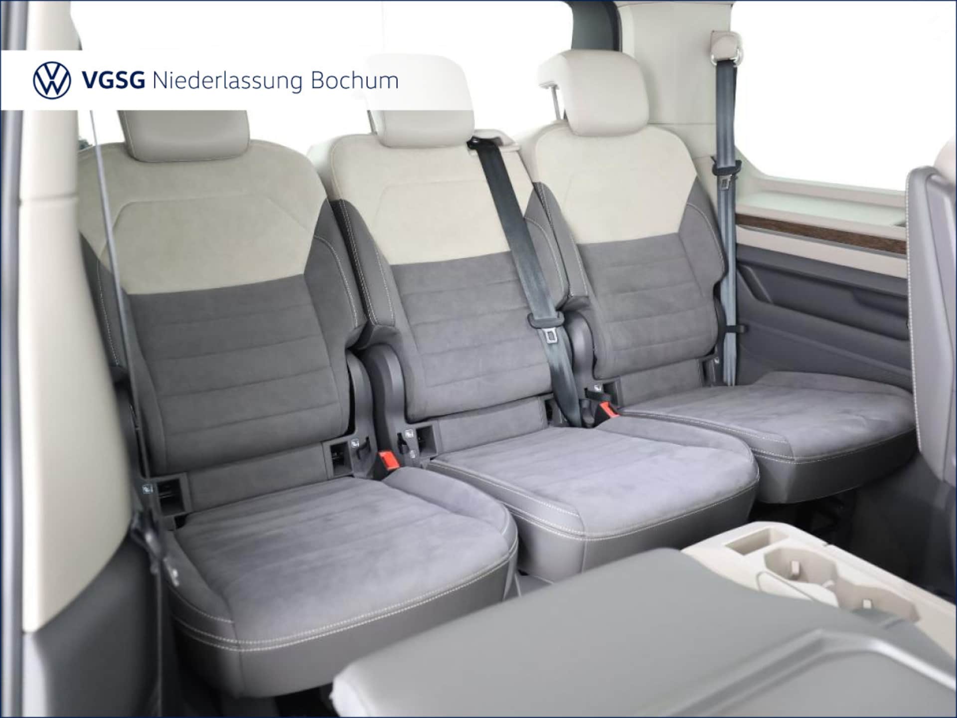 Volkswagen Multivan Style