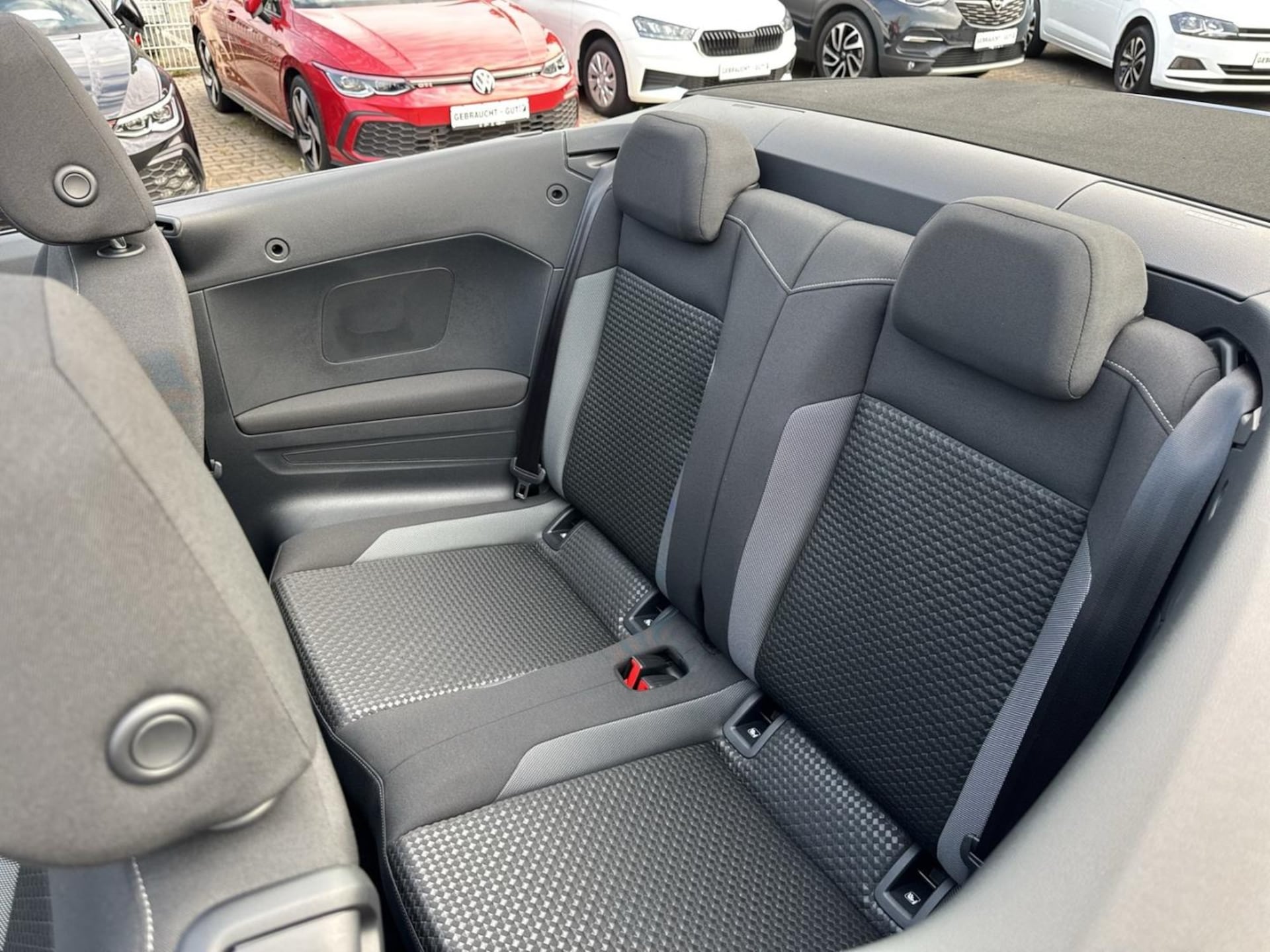 Volkswagen T-Roc Cabriolet Active
