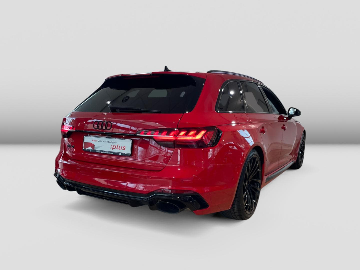 Image about Audi RS 4 Avant TFSI quattro tiptronic