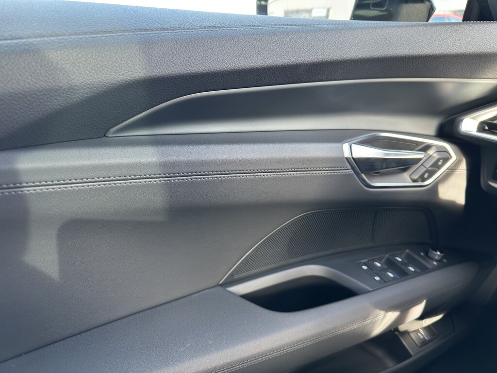 Image about Audi e-tron GT e-tron quattro
