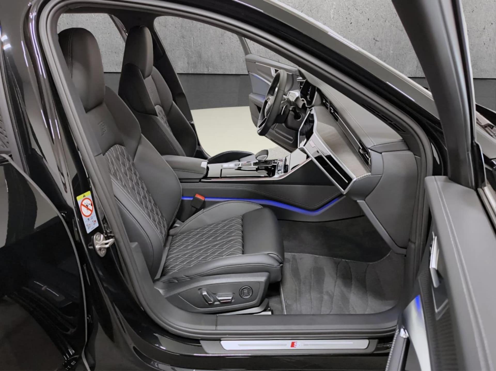 Audi S6 Avant