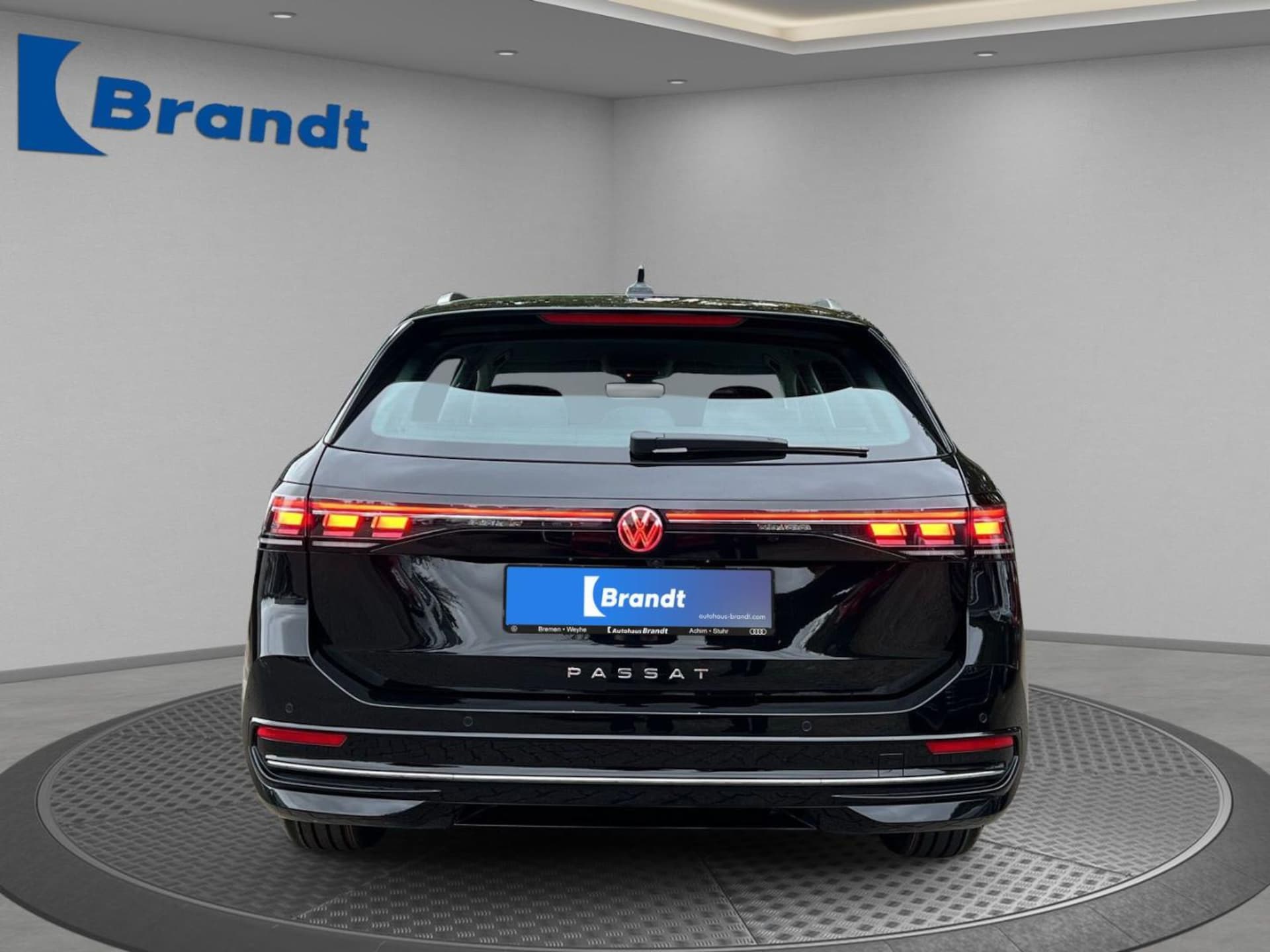 Volkswagen Passat Elegance