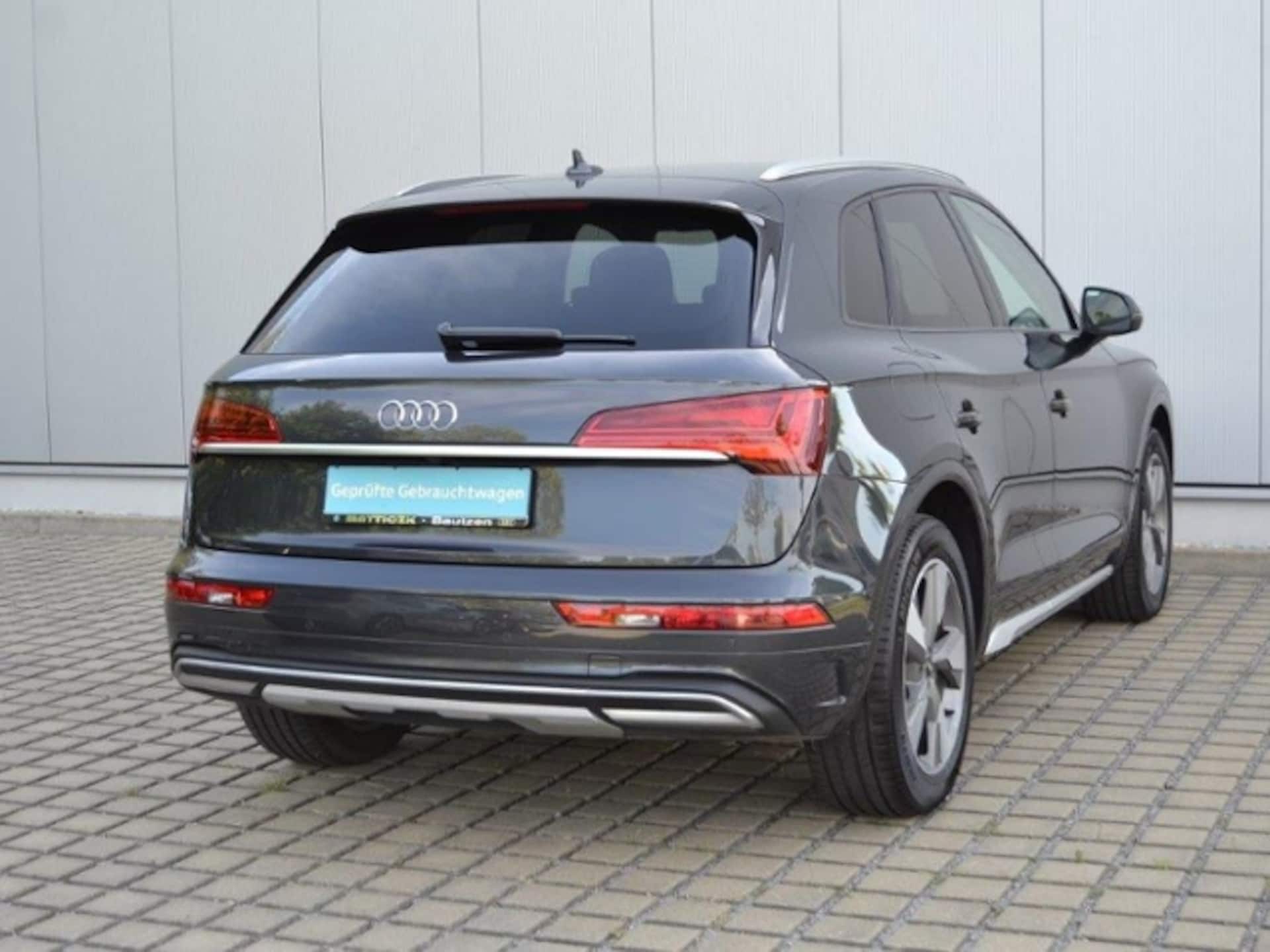 Audi Q5 TFSI e advanced