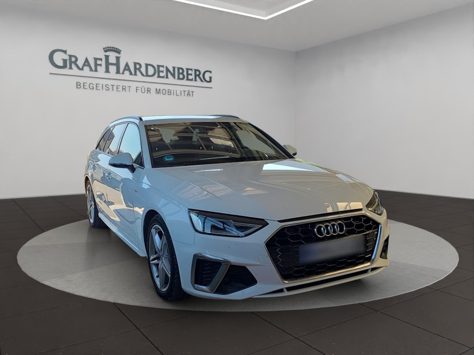Audi A4 Avant S line