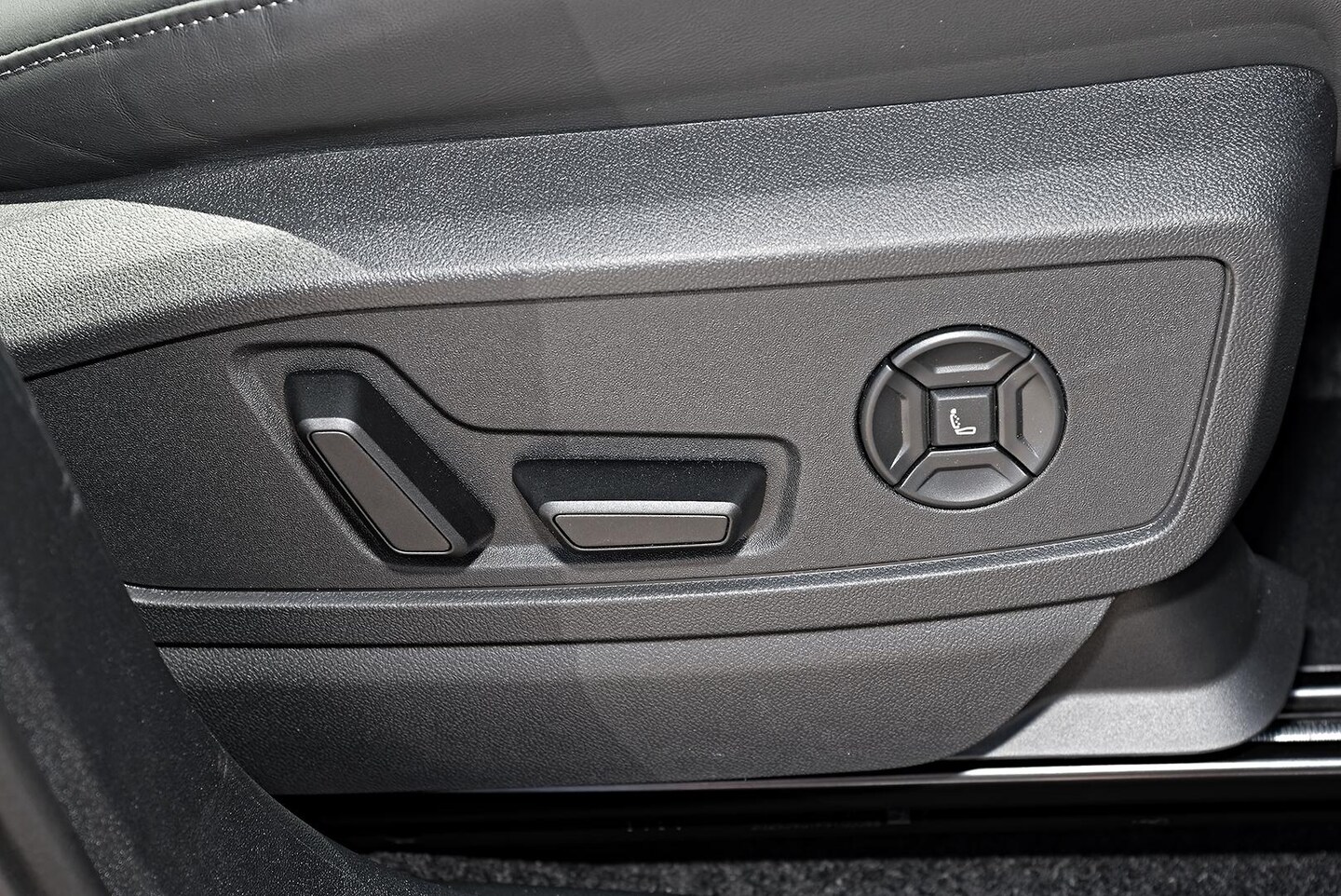 Image about Audi SQ5 SUV TFSI 270 kW