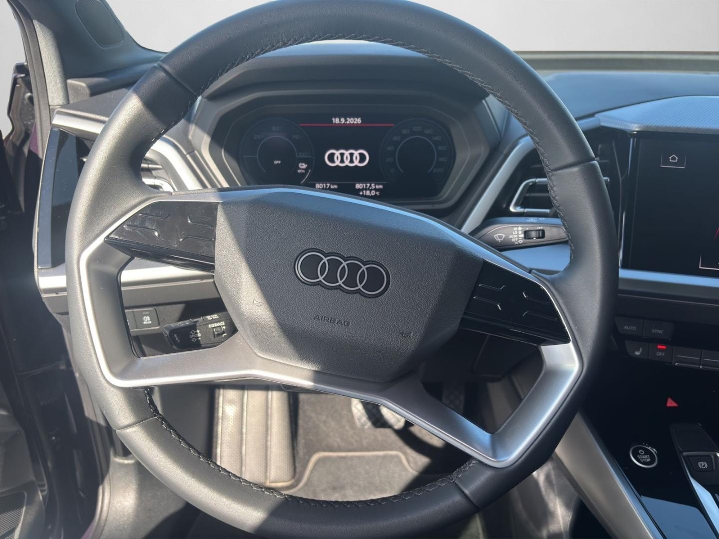 Bild über Audi Q4 Sportback e-tron 40 e-tron - für weitere Informationen kontaktieren Sie den Audi Partner