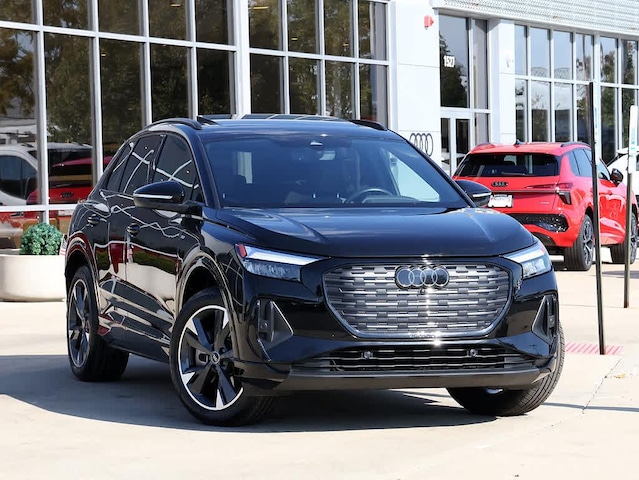 Photo of 2024 Audi Q4 e-tron 
