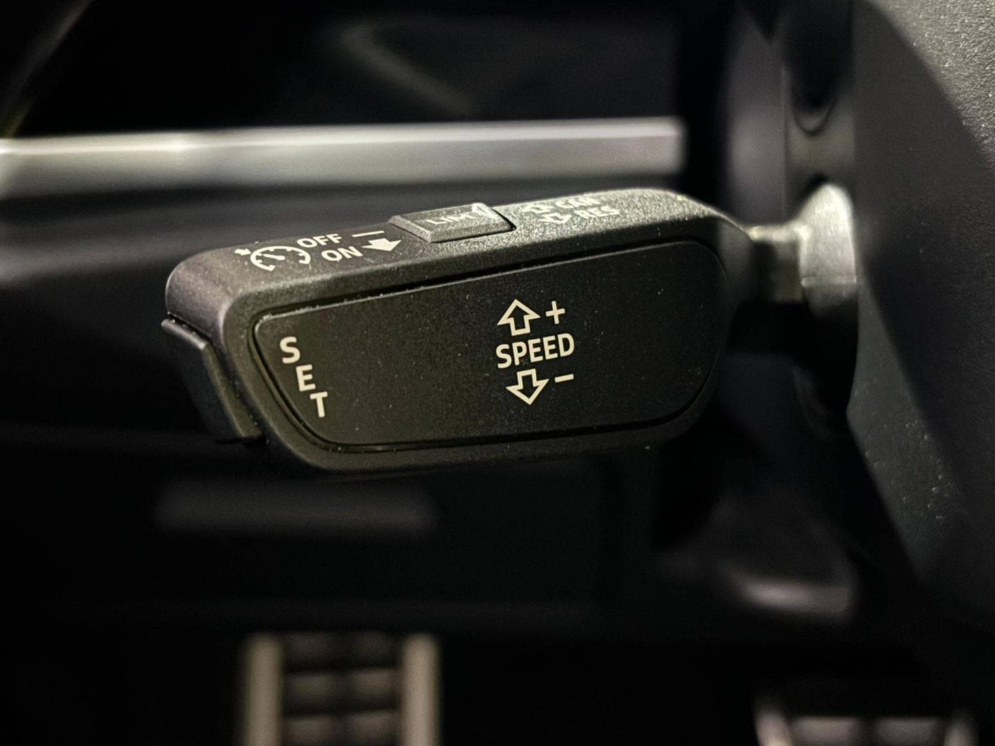 Image about Audi Q3 Sportback TFSI e S line 45 TFSI e 180 kW (245 ch) S tronic