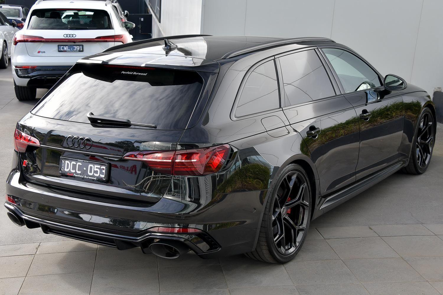 Audi RS 4 Avant