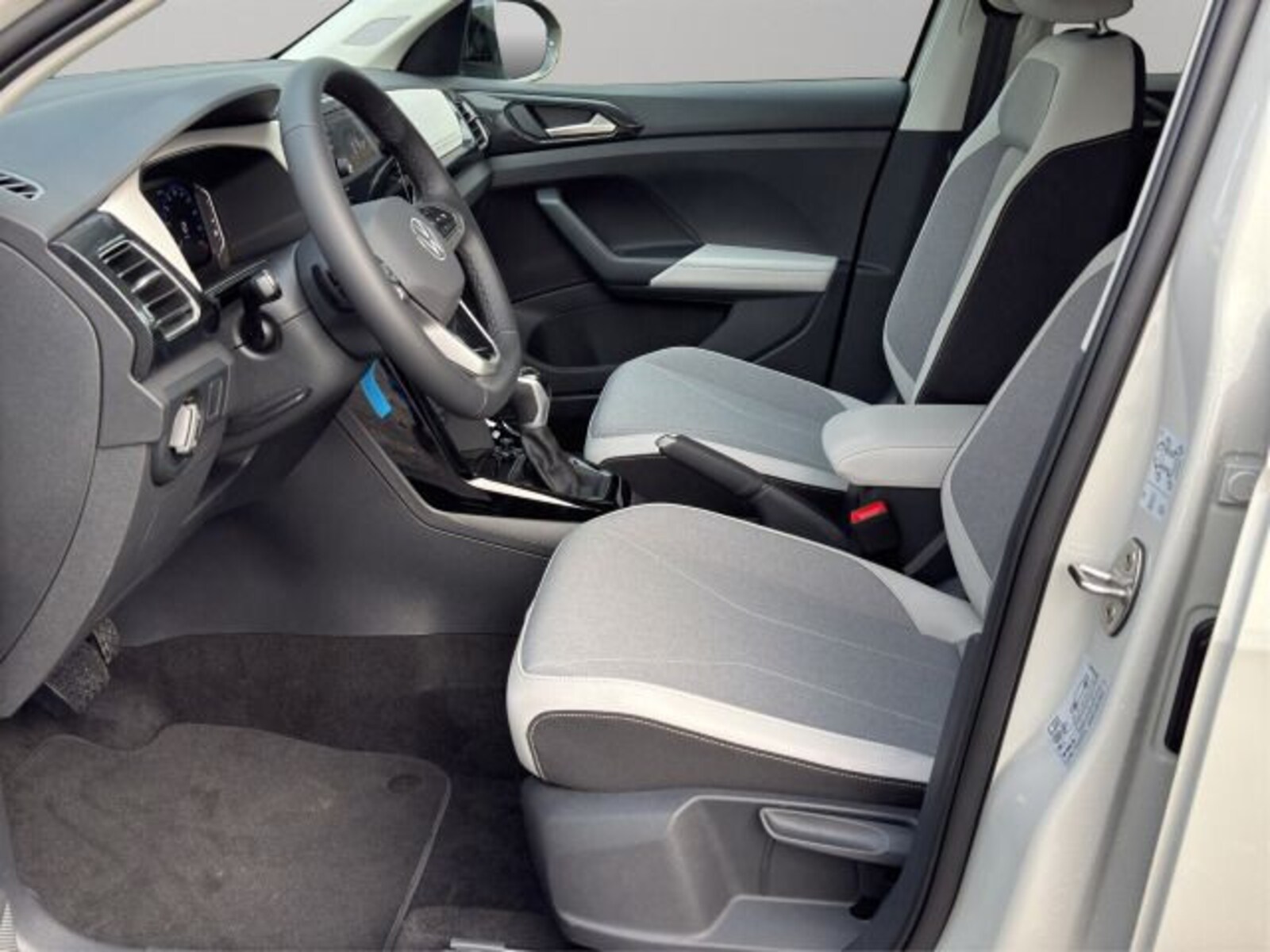Volkswagen T-Cross – Bild 9