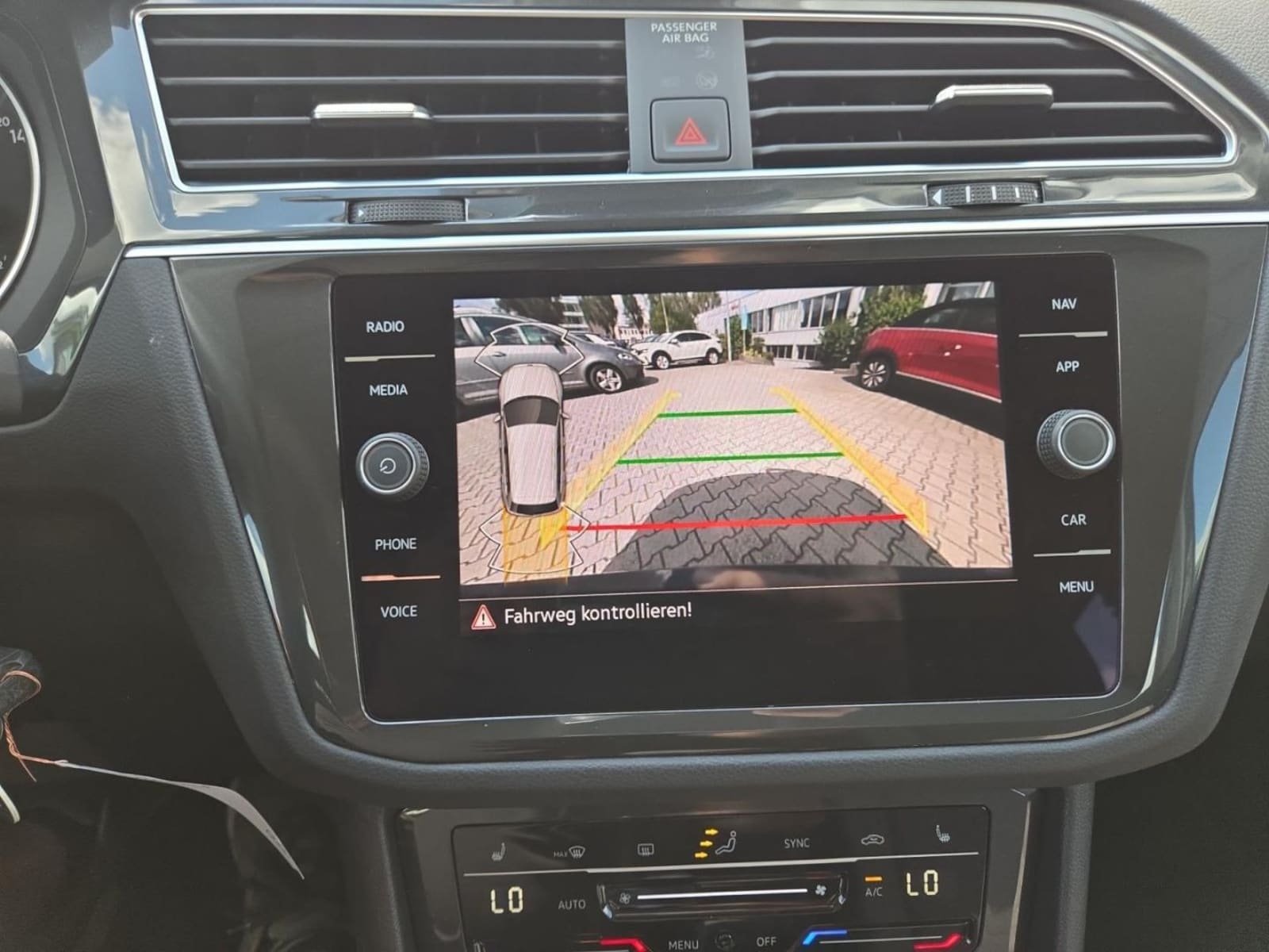 Volkswagen Tiguan – Bild 17