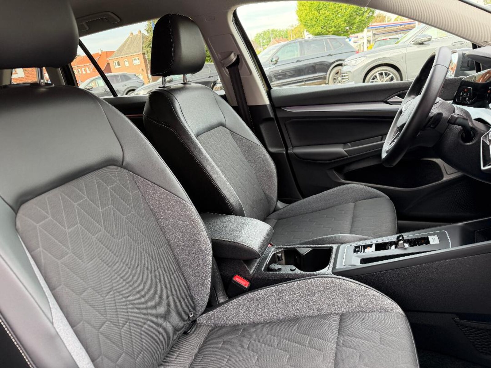 Volkswagen Golf Variant – Bild 24