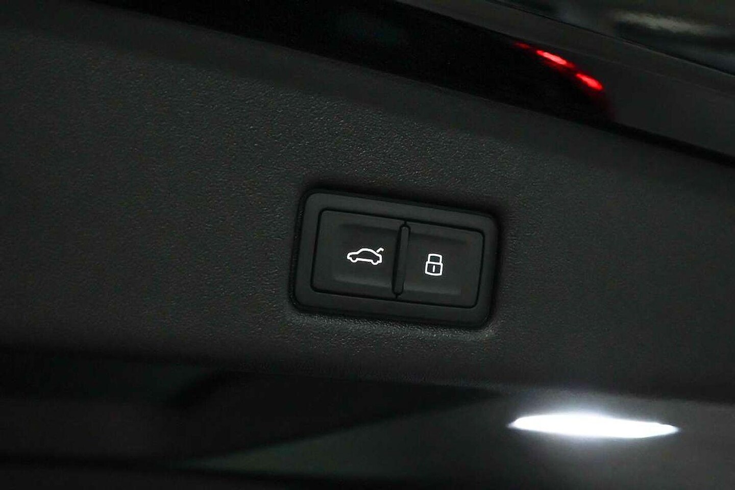 Image about Audi Q5 Sportback TDI quattro 150 kW