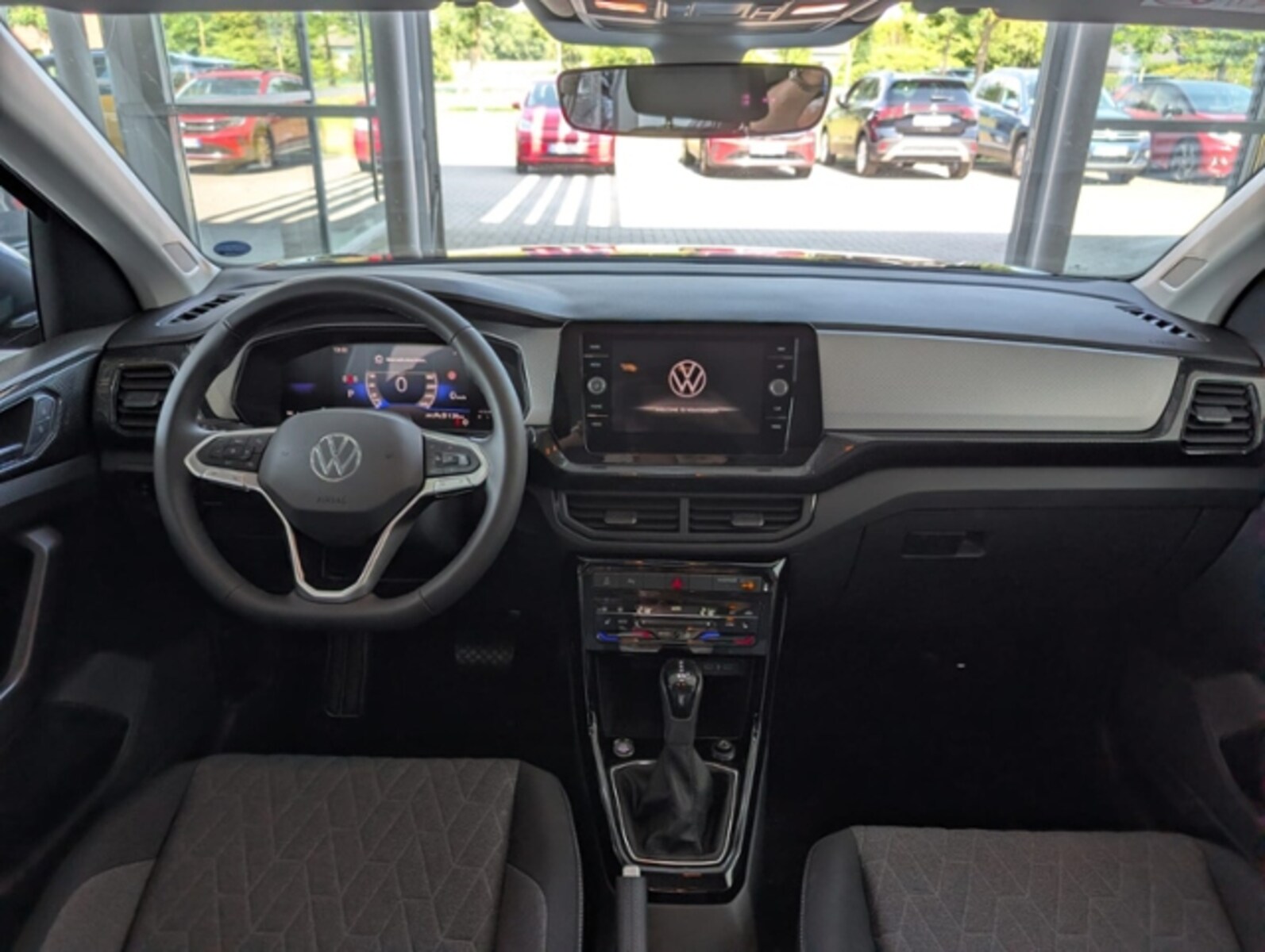 Volkswagen T-Cross – Bild 12