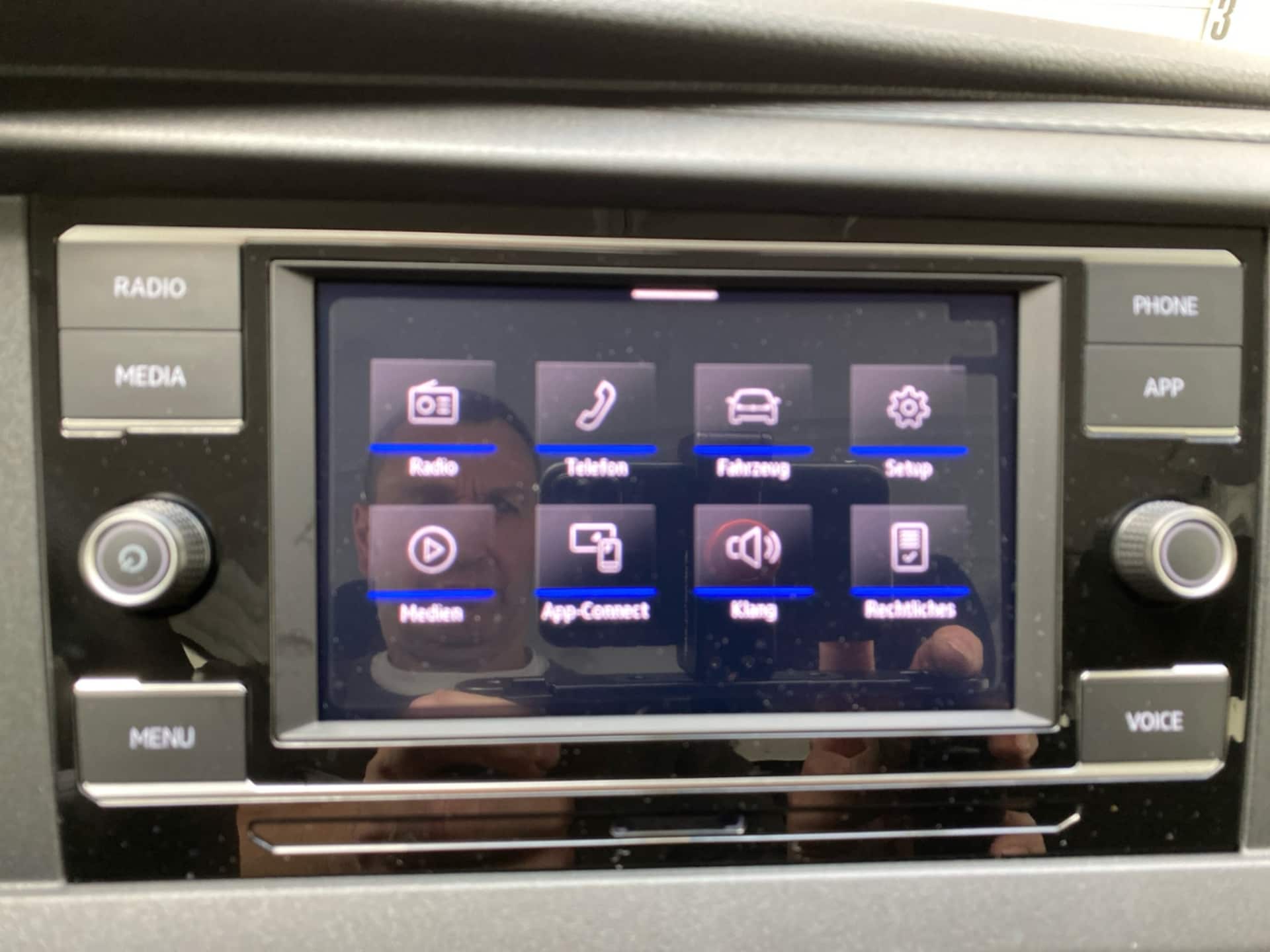 Volkswagen T6.1 Transporter Kombi langer Radstand