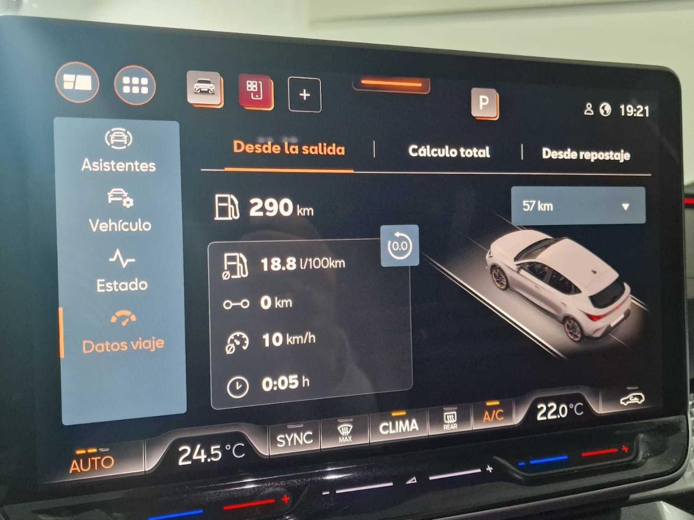 CUPRA Leon León 1.5 eTSI DSG 110 kW (150 CV) — photo 10