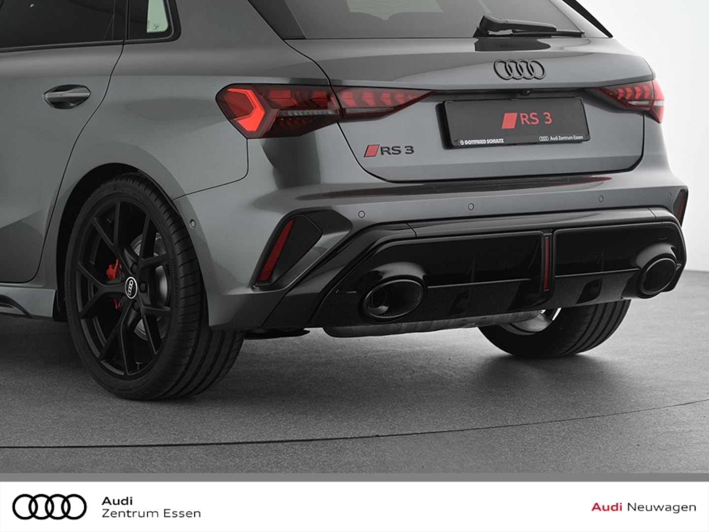 Bild über Audi RS 3 Sportback TFSI quattro 294 kW S tronic - für weitere Informationen kontaktieren Sie den Audi Partner
