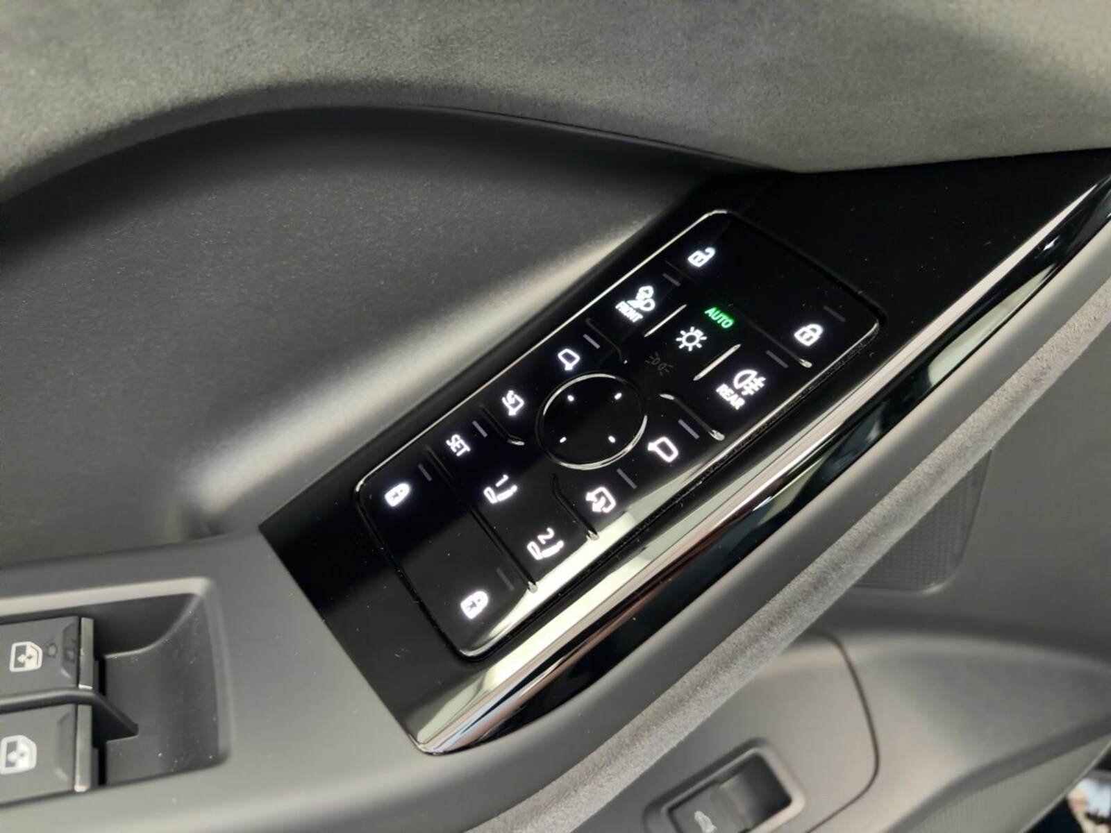Audi Q6 e-tron – Bild 16