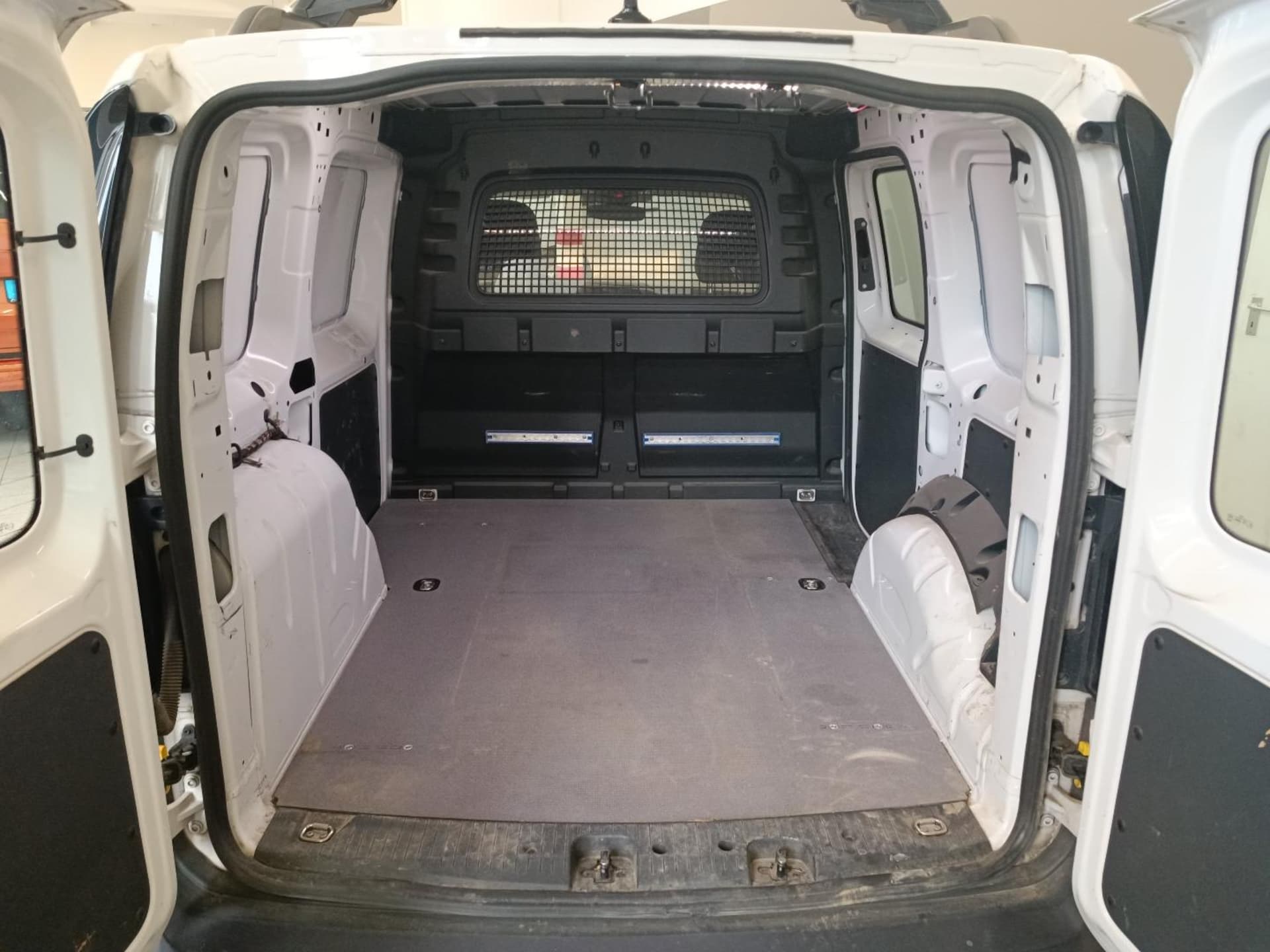 Volkswagen Caddy Cargo