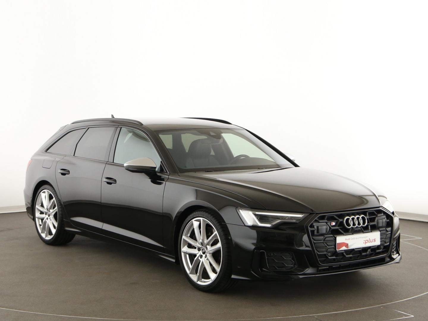 Bild über Audi S6 Avant TDI quattro tiptronic - für weitere Informationen kontaktieren Sie den Audi Partner