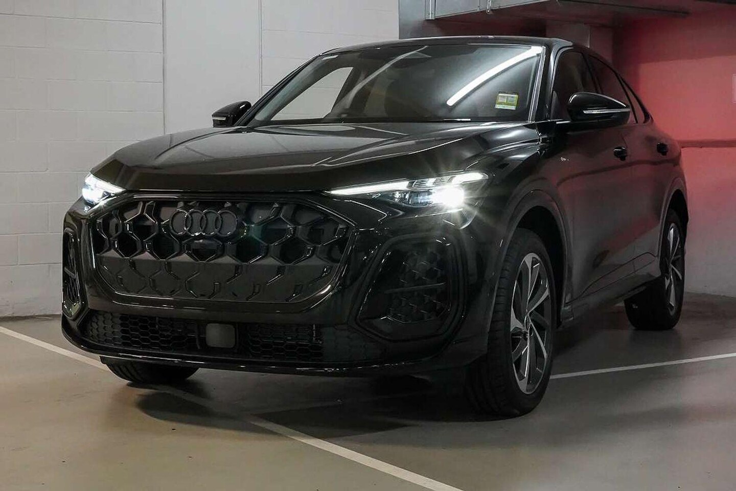 Image about Audi Q5 Sportback TDI quattro 150 kW