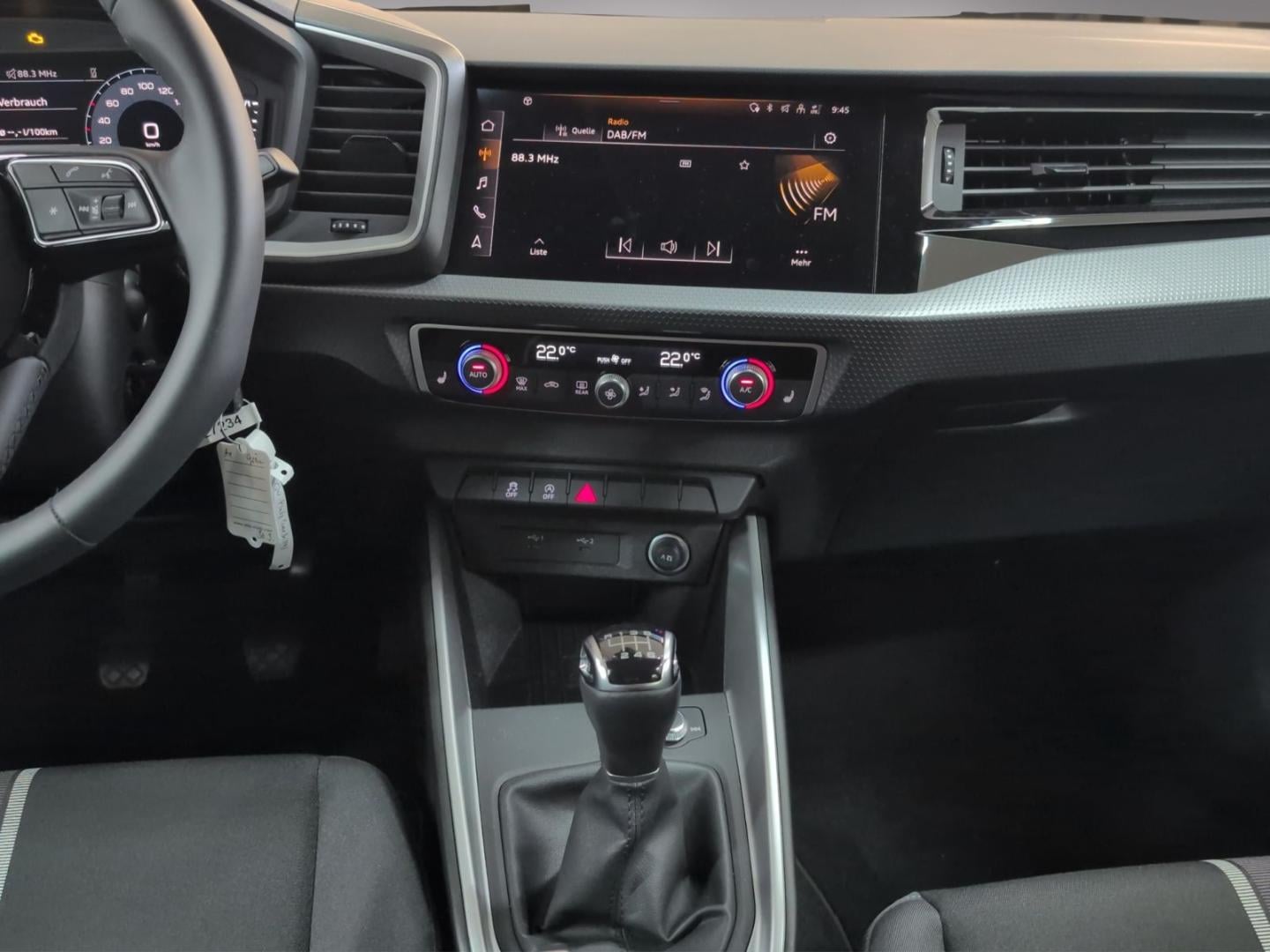 Bild über Audi A1 Sportback advanced 30 TFSI Schaltgetriebe - für weitere Informationen kontaktieren Sie den Audi Partner