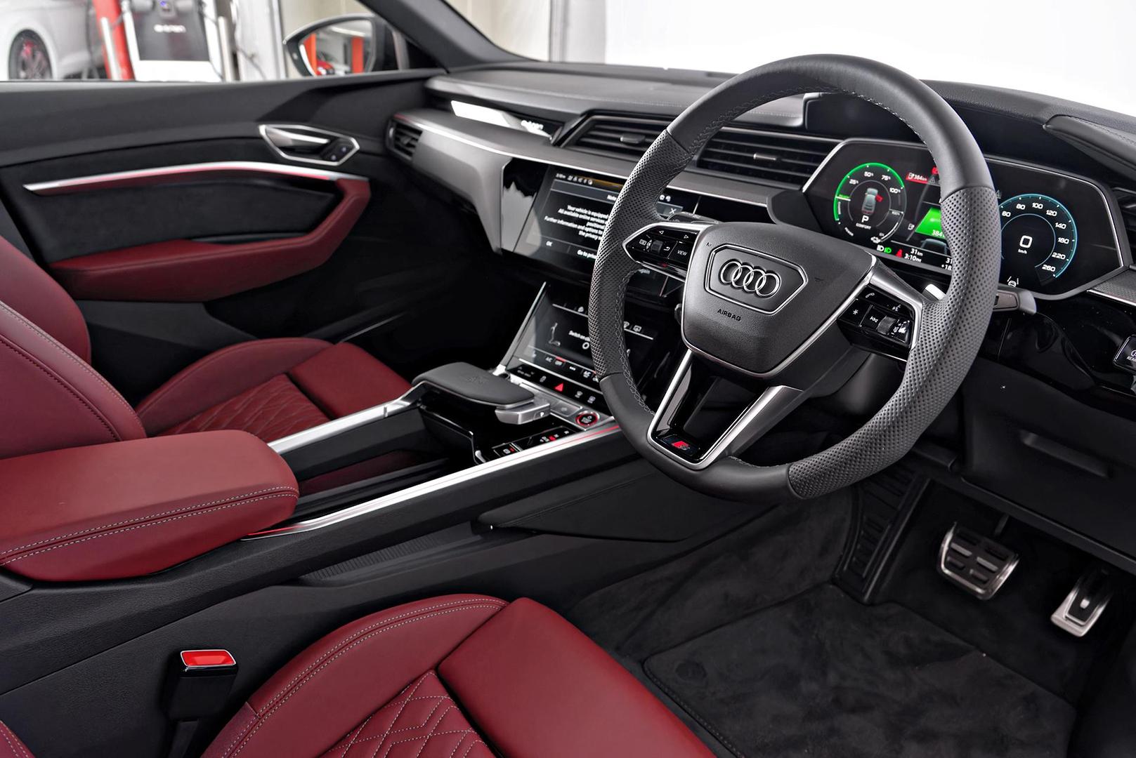 Image about Audi SQ8 Sportback e-tron SQ8 Sportback e-tron 370,00 kW