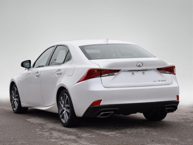 2018 Lexus IS 300