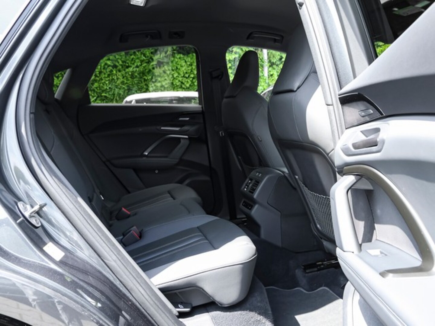 Bild über Audi Q5 Sportback TDI quattro 150 kW S tronic - für weitere Informationen kontaktieren Sie den Audi Partner
