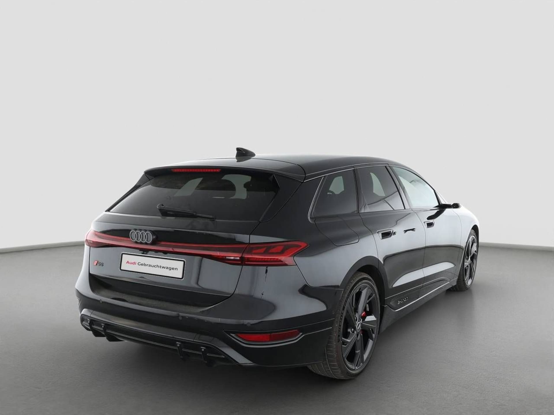 Audi S6 Avant e-tron