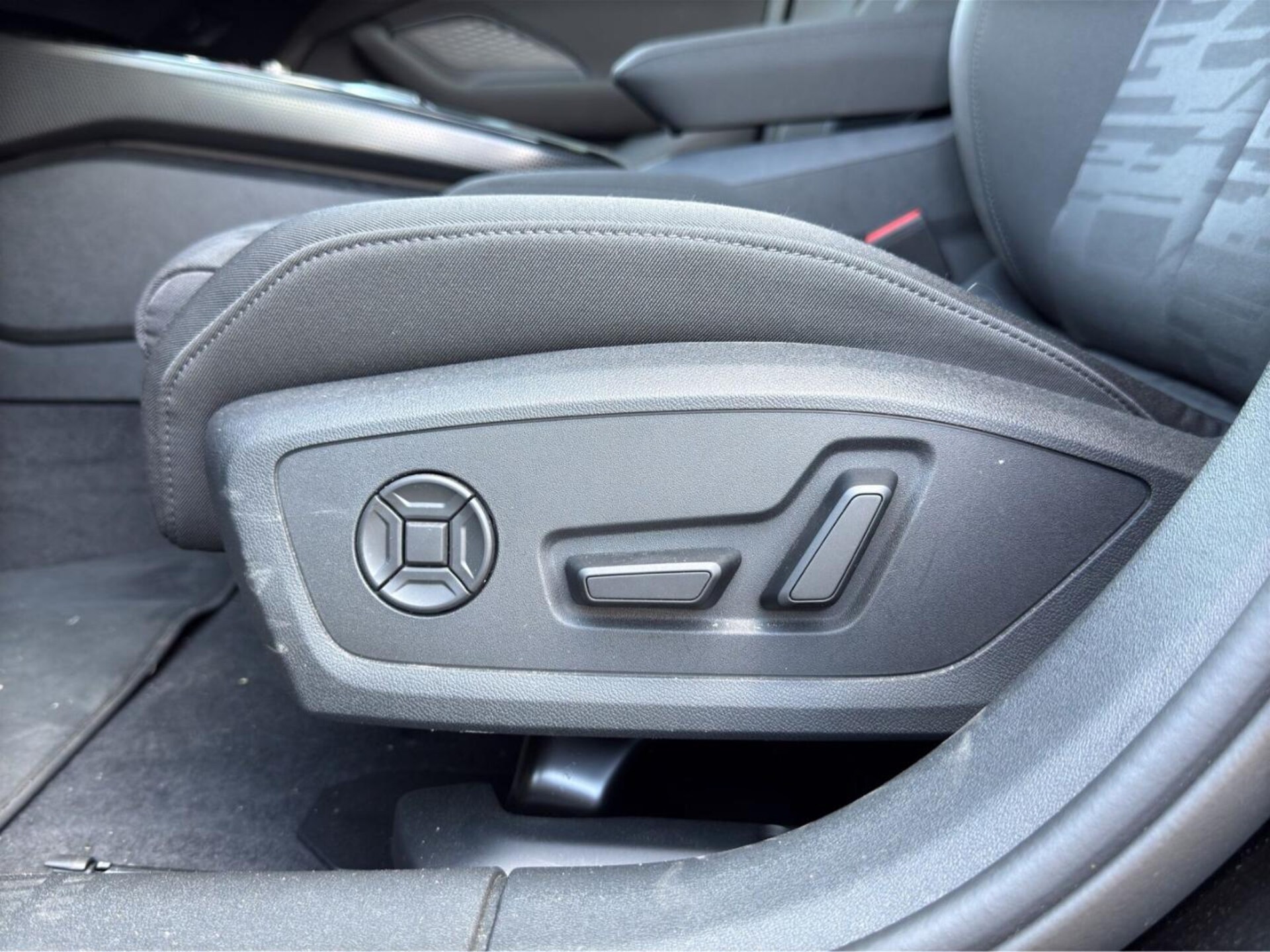 Audi A5 Avant e-hybrid