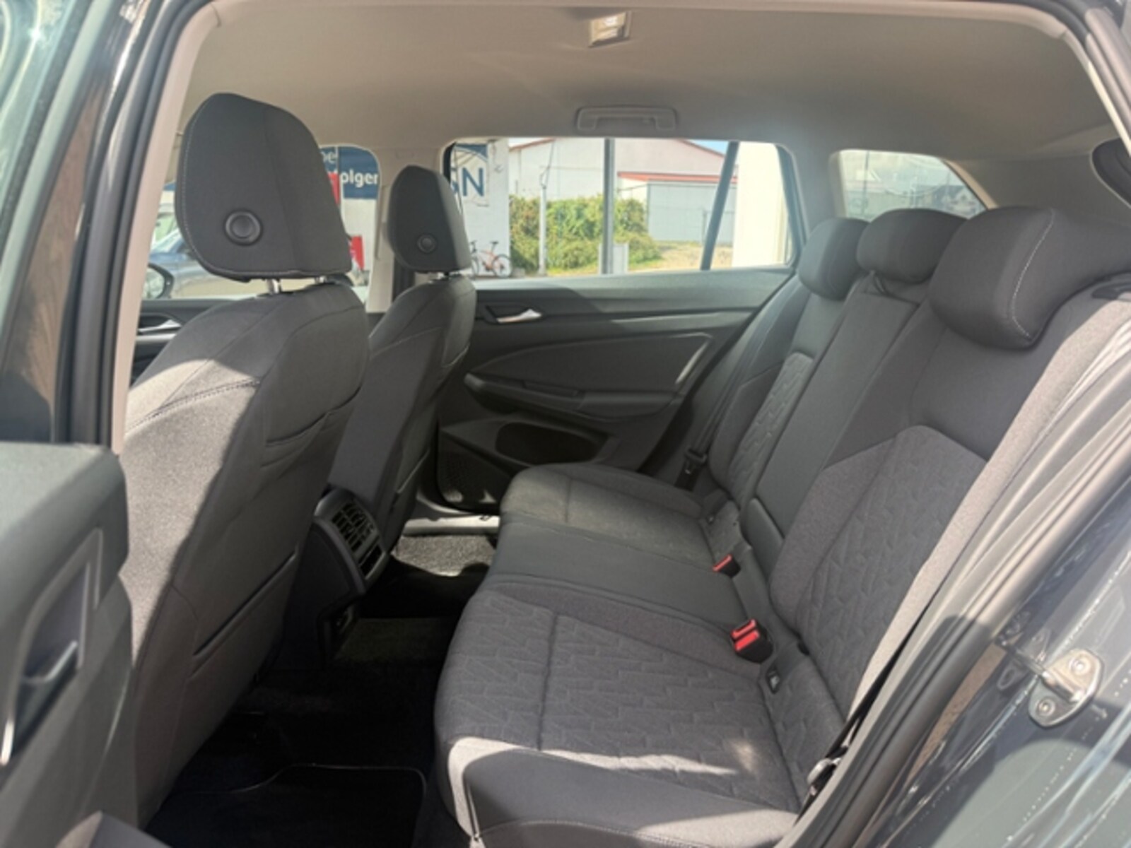 Volkswagen Golf Variant – Bild 11