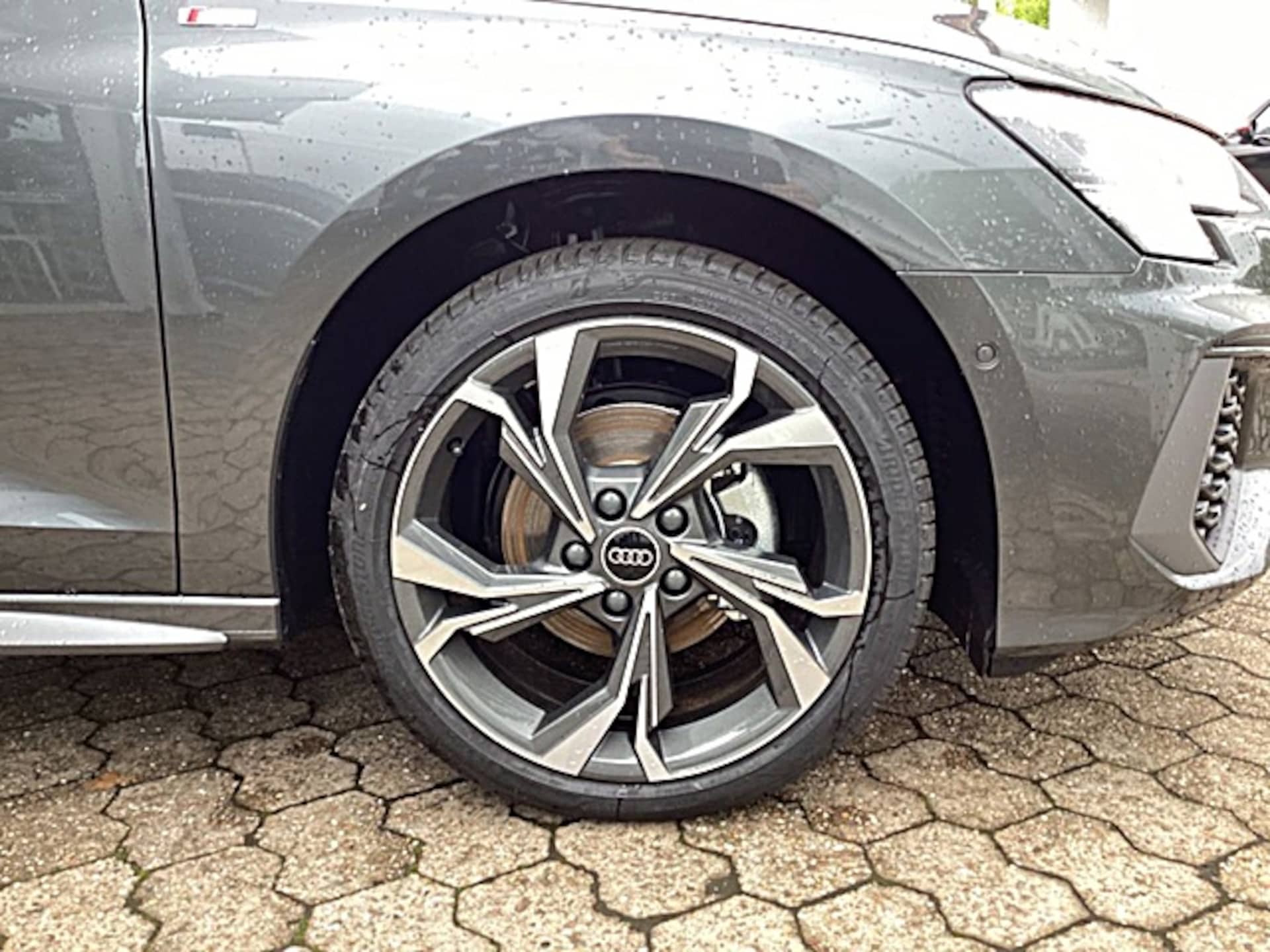 Audi A3 Sportback S line