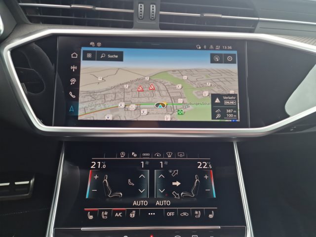 Image about Audi RS 6 Avant performance quattro tiptronic